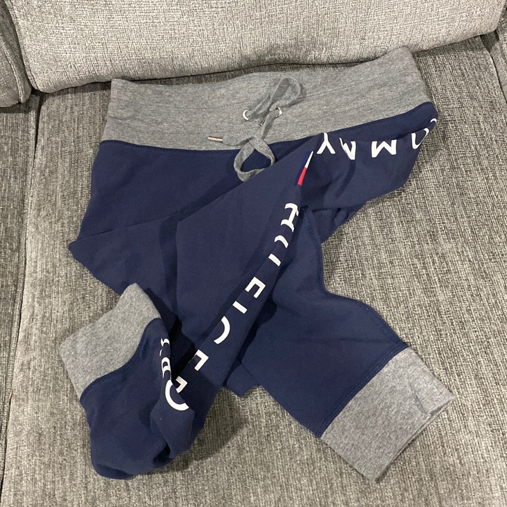 New Tommy Hilfiger shirt size large an tommy sport bottoms sz medium